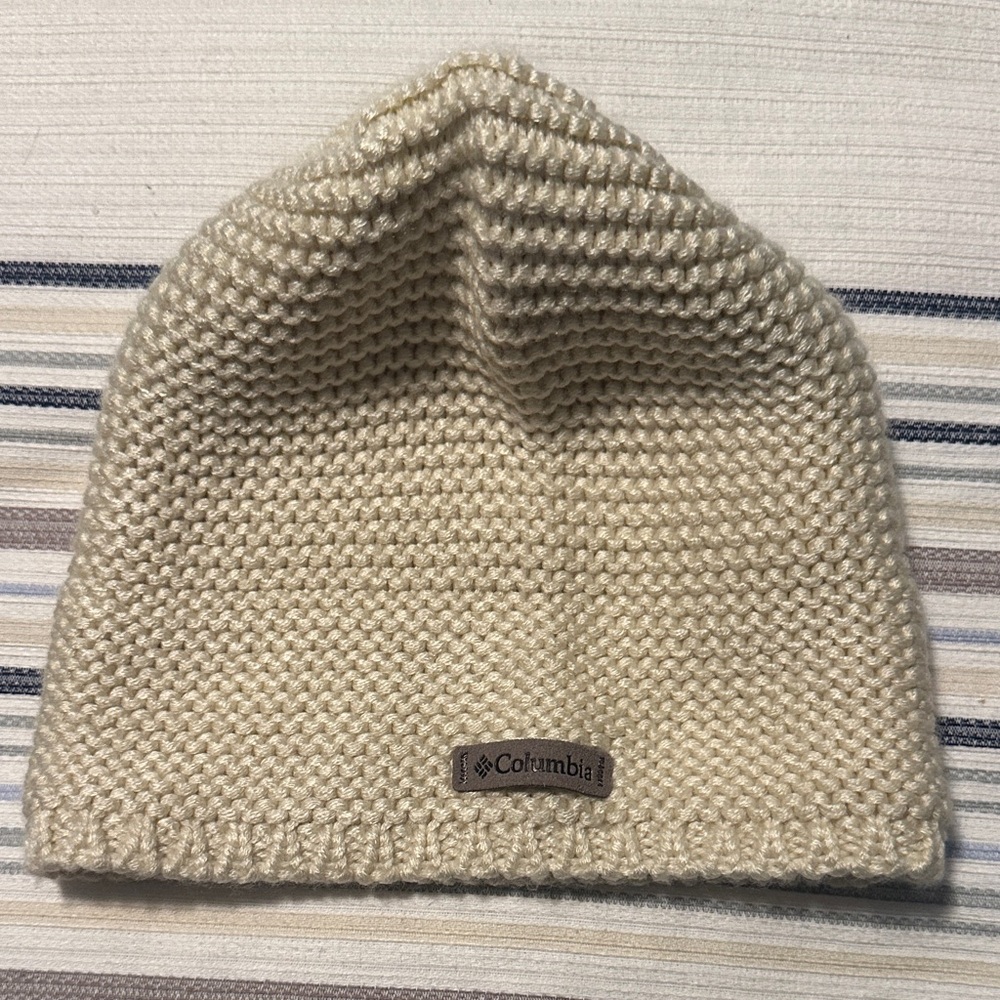 Columbia Off-White Knit Beanie